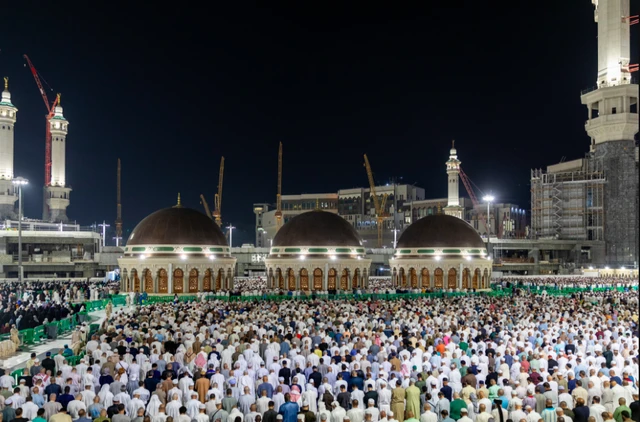 Rekor! Hampir 100 Juta Jamaah Kunjungi Masjidil Haram dan Masjid Nabawi di Awal Ramadan 2026